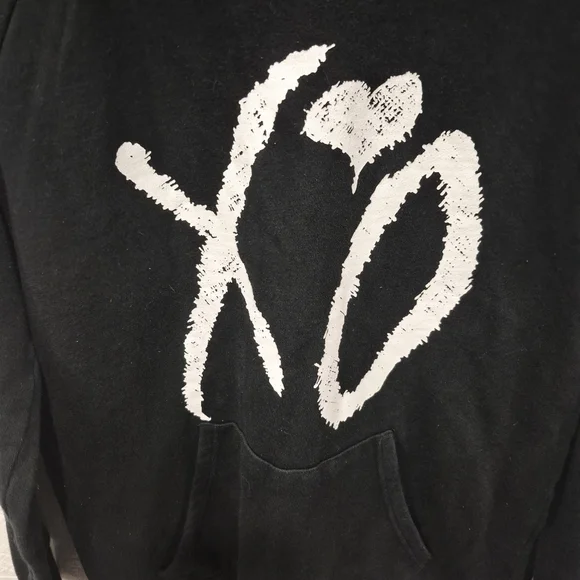The Weeknd XO’TWOD Official 2015 Bravado Black Crewneck Sweater Size S - Picture 3 of 8
